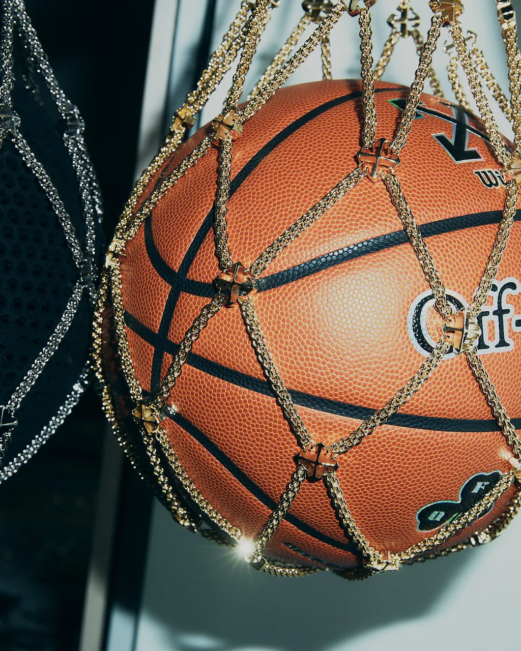 Off White / AW24 Show BTS